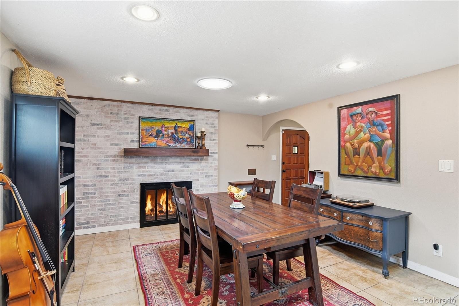 MLS Image #7 for 923  geneva street,aurora, Colorado