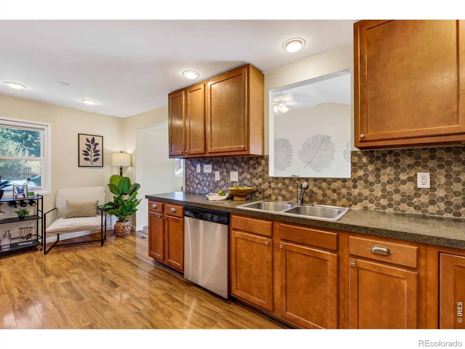 MLS Image #11 for 1508  atwood street,longmont, Colorado