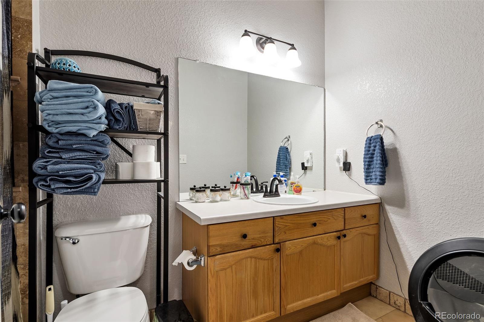 MLS Image #12 for 14211 e 1st drive 102,aurora, Colorado