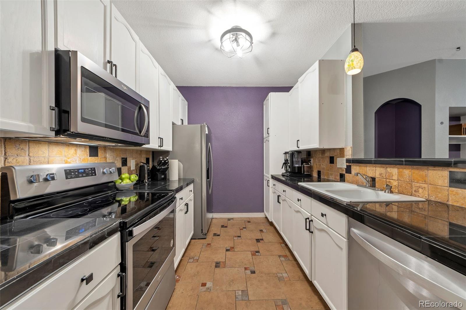 MLS Image #6 for 14211 e 1st drive 102,aurora, Colorado