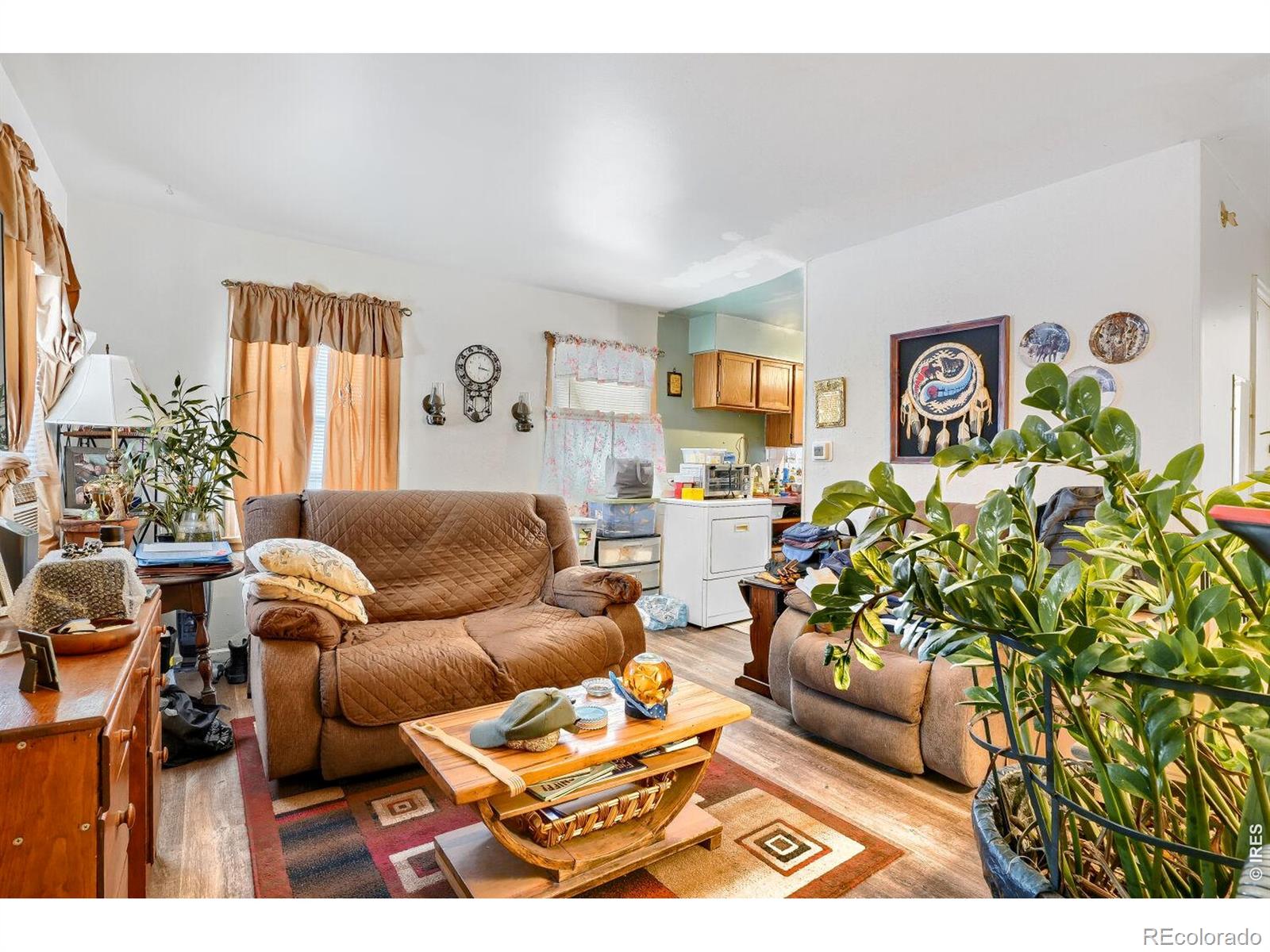 MLS Image #10 for 835  grove street,denver, Colorado