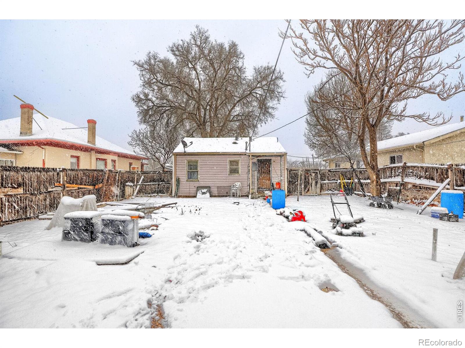 MLS Image #13 for 835  grove street,denver, Colorado
