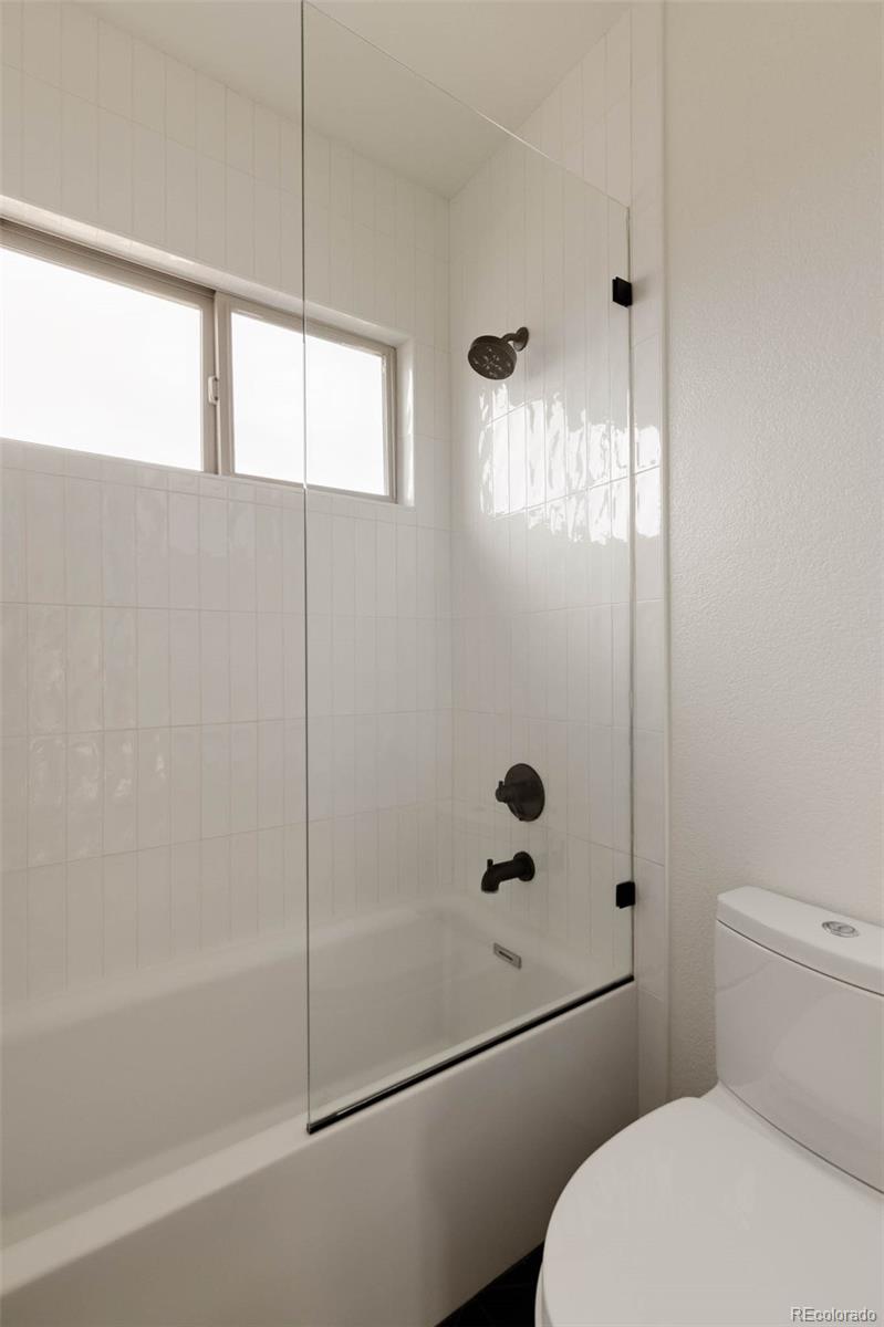 MLS Image #33 for 9041 e 29th avenue,denver, Colorado
