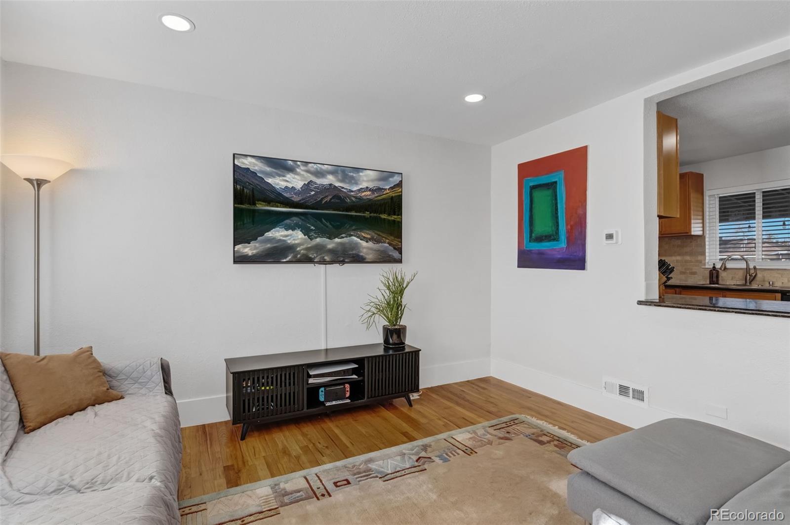MLS Image #10 for 2885  oneida street,denver, Colorado