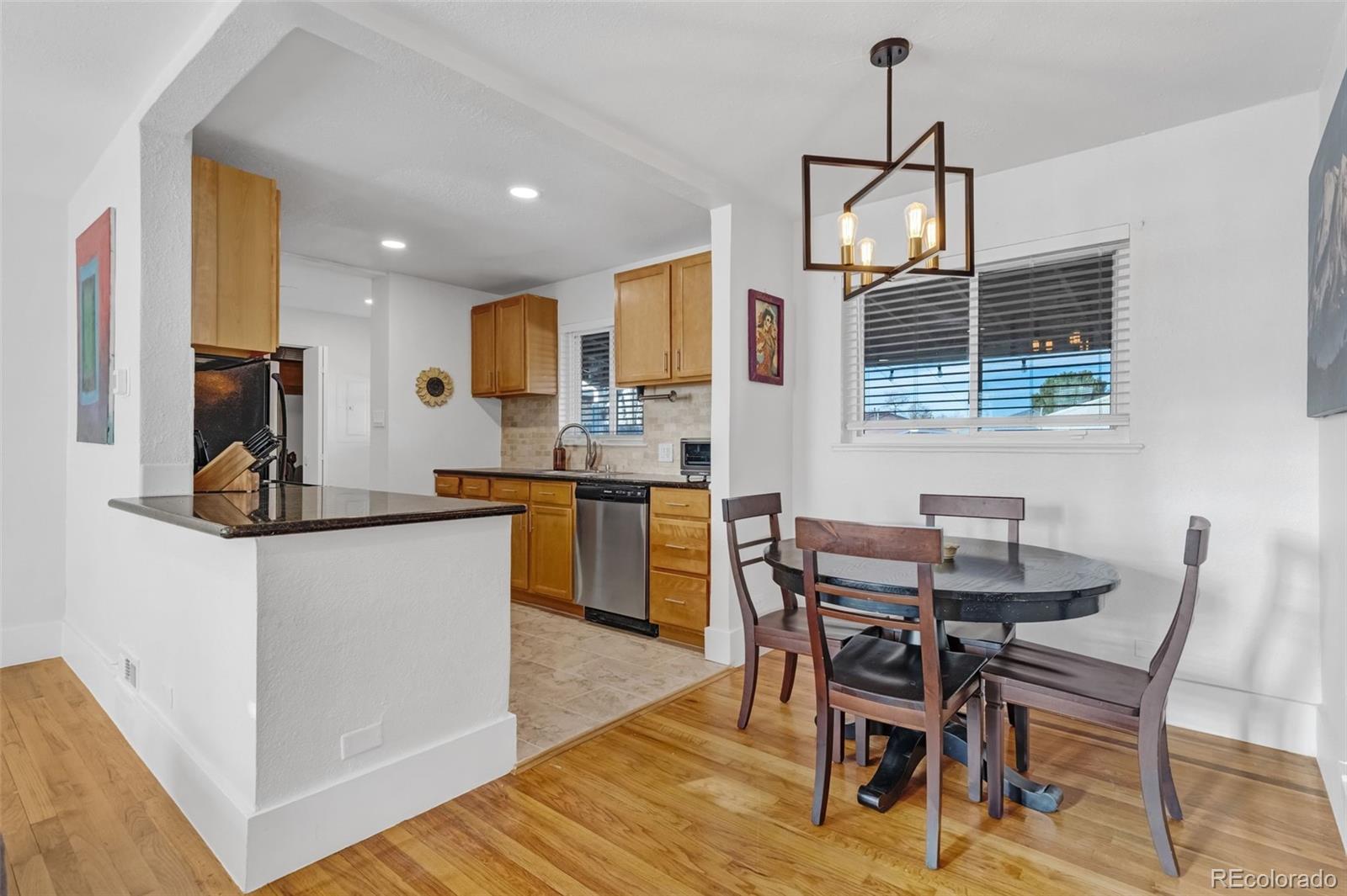 MLS Image #6 for 2885  oneida street,denver, Colorado