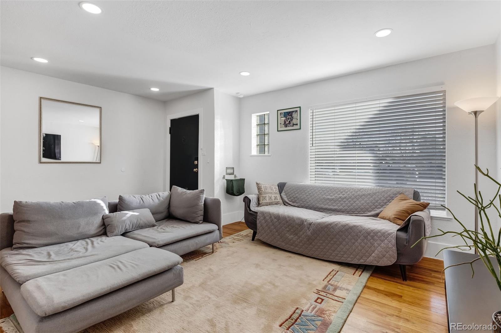 MLS Image #7 for 2885  oneida street,denver, Colorado
