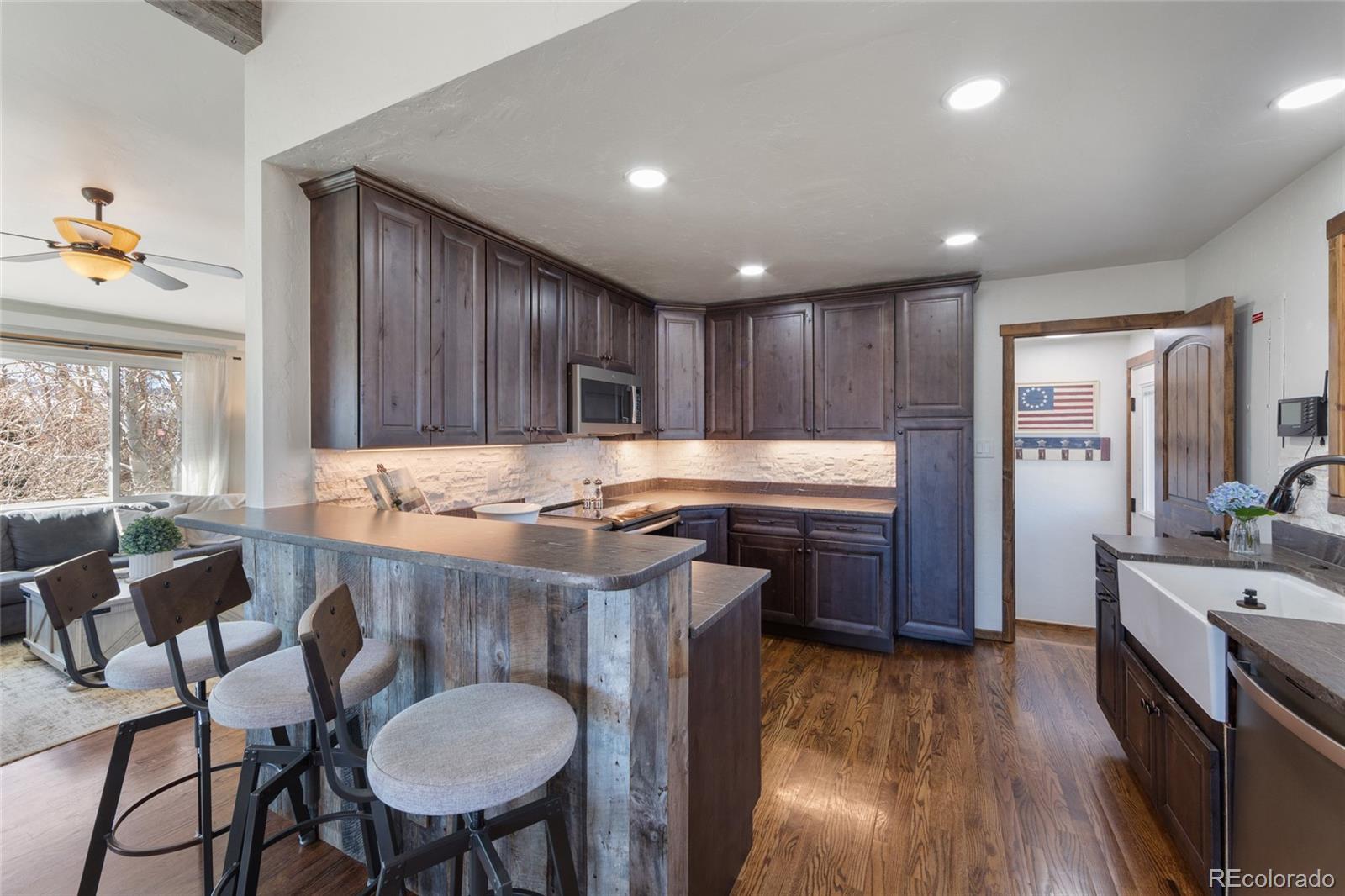MLS Image #10 for 203  20th ,kremmling, Colorado