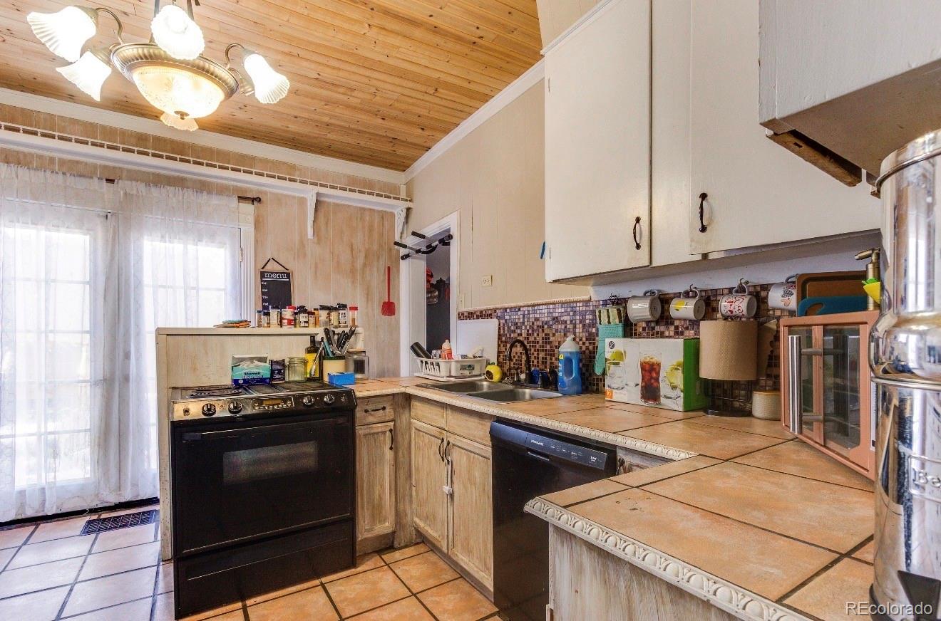 MLS Image #6 for 309  kansas avenue,walsenburg, Colorado