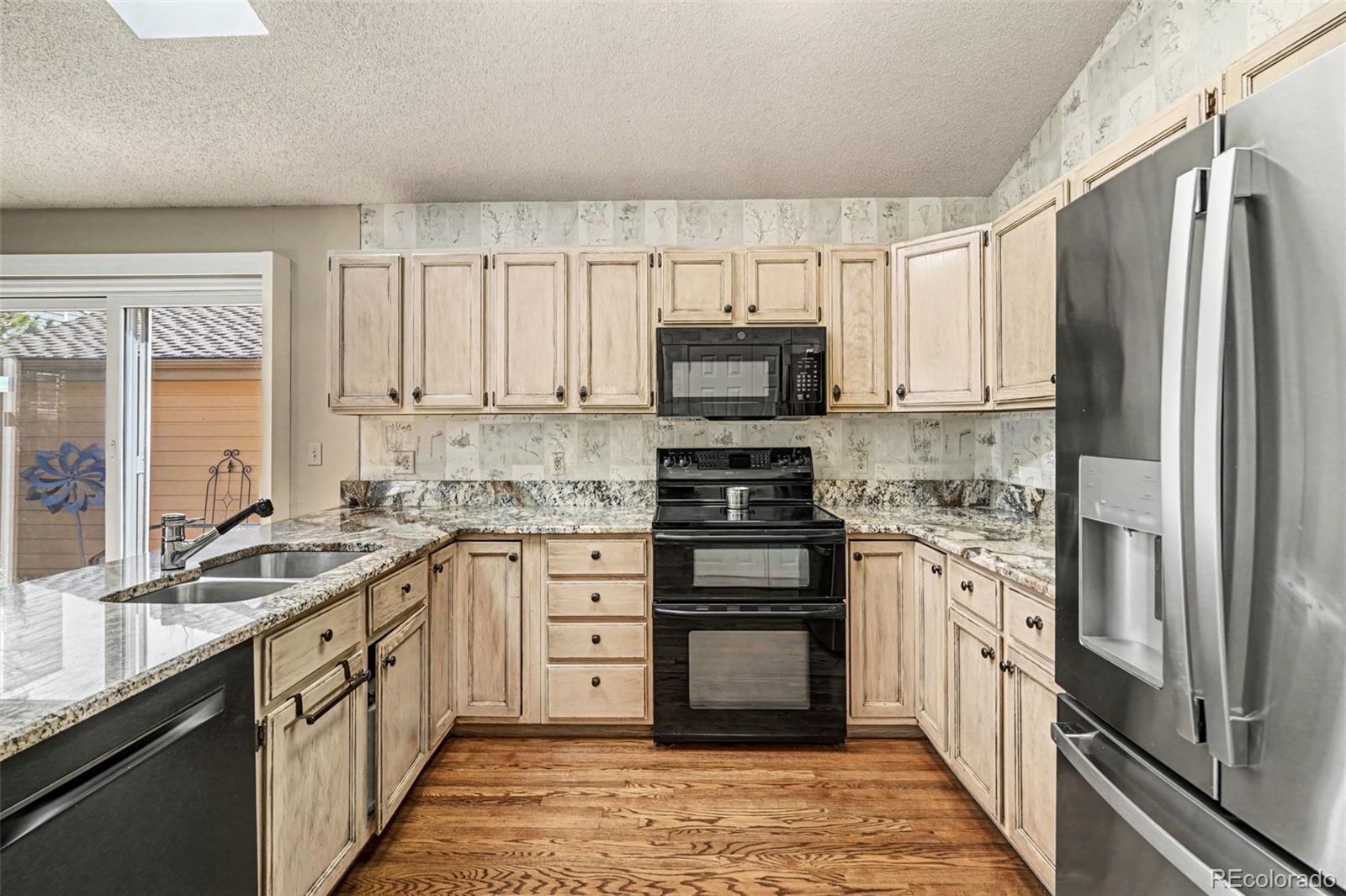 MLS Image #11 for 7900 e dartmouth avenue,denver, Colorado