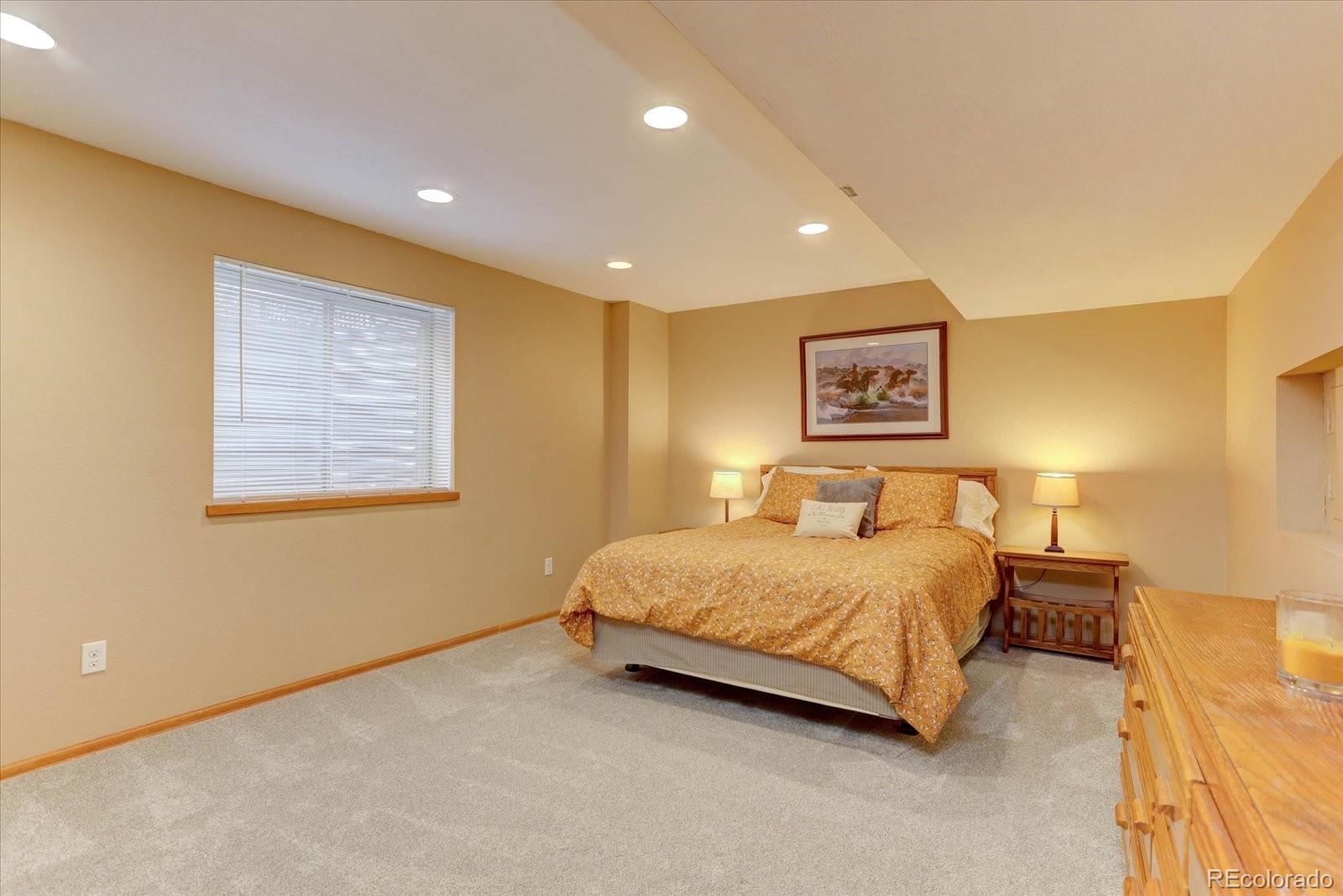 MLS Image #22 for 5512 s taft street,littleton, Colorado