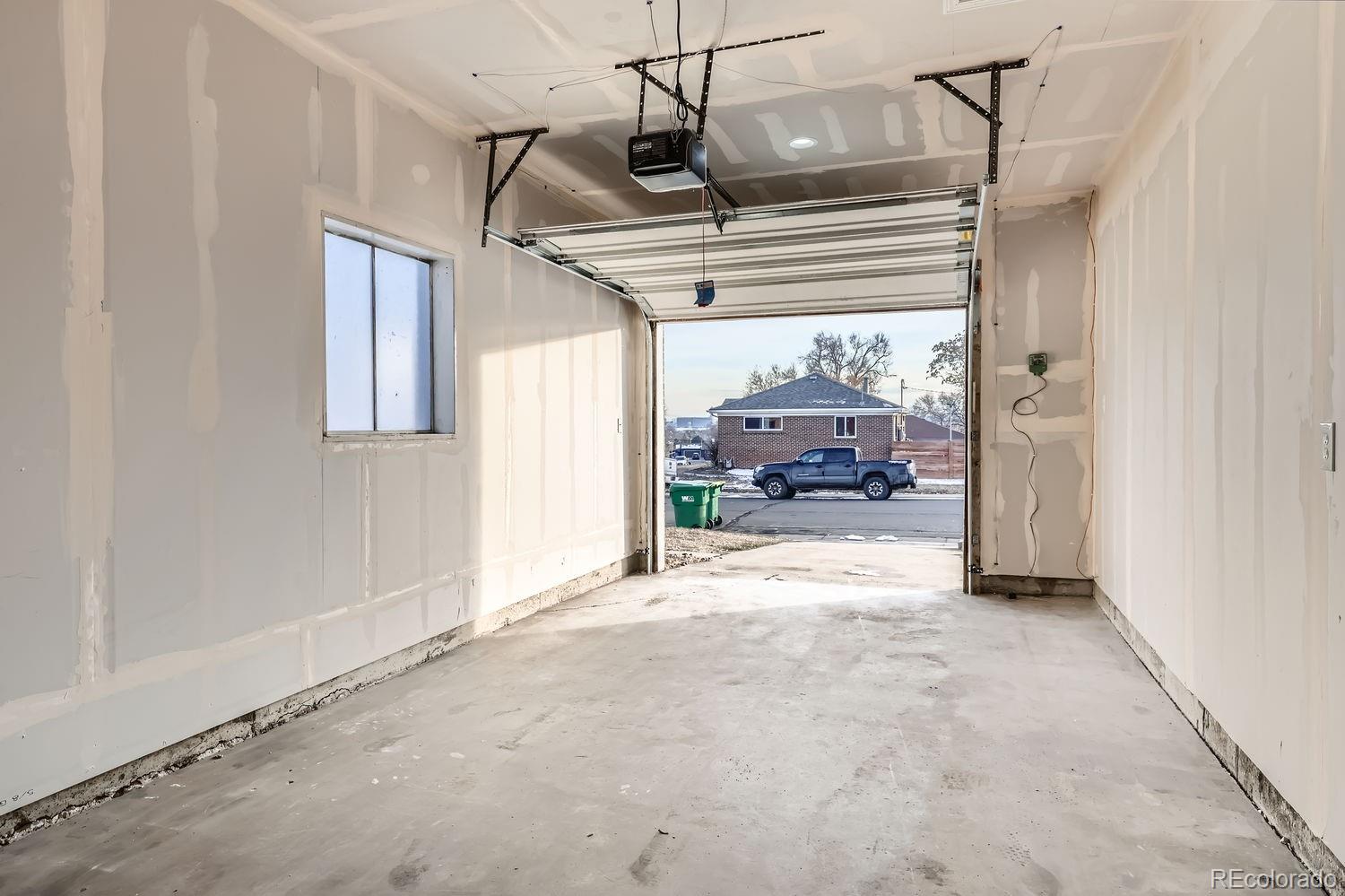 MLS Image #24 for 1301  worley drive,denver, Colorado