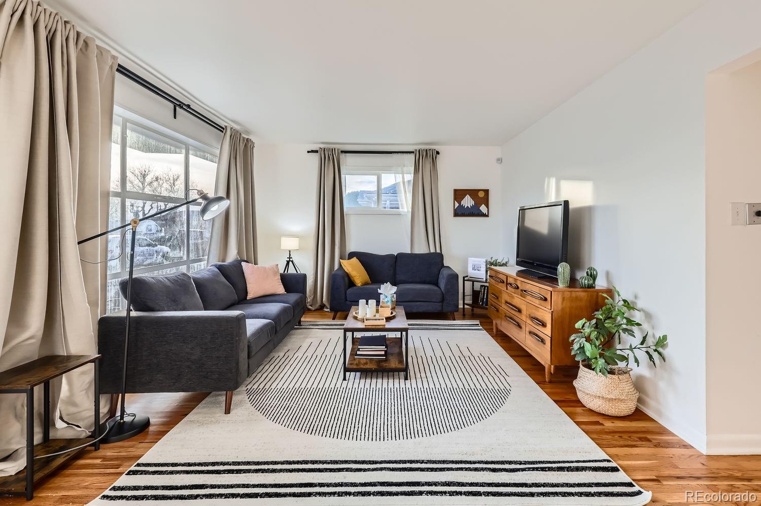 MLS Image #3 for 1301  worley drive,denver, Colorado