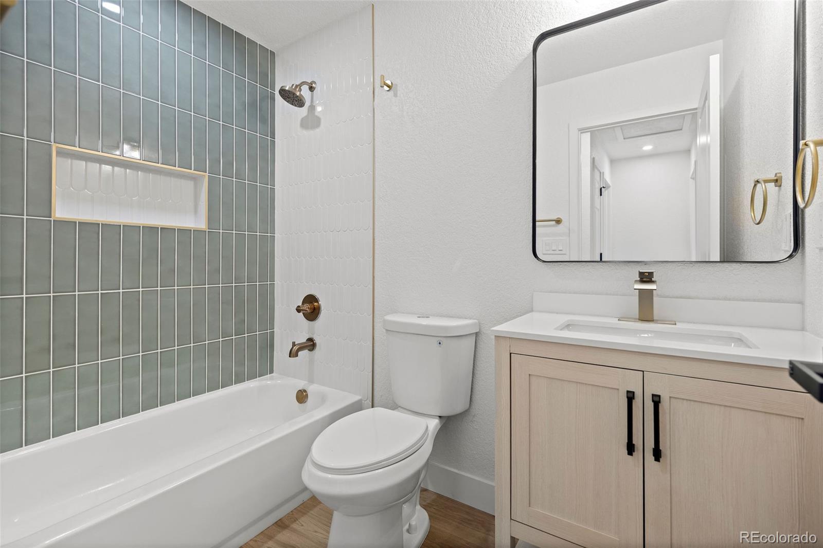 MLS Image #17 for 3698 s norfolk way,aurora, Colorado