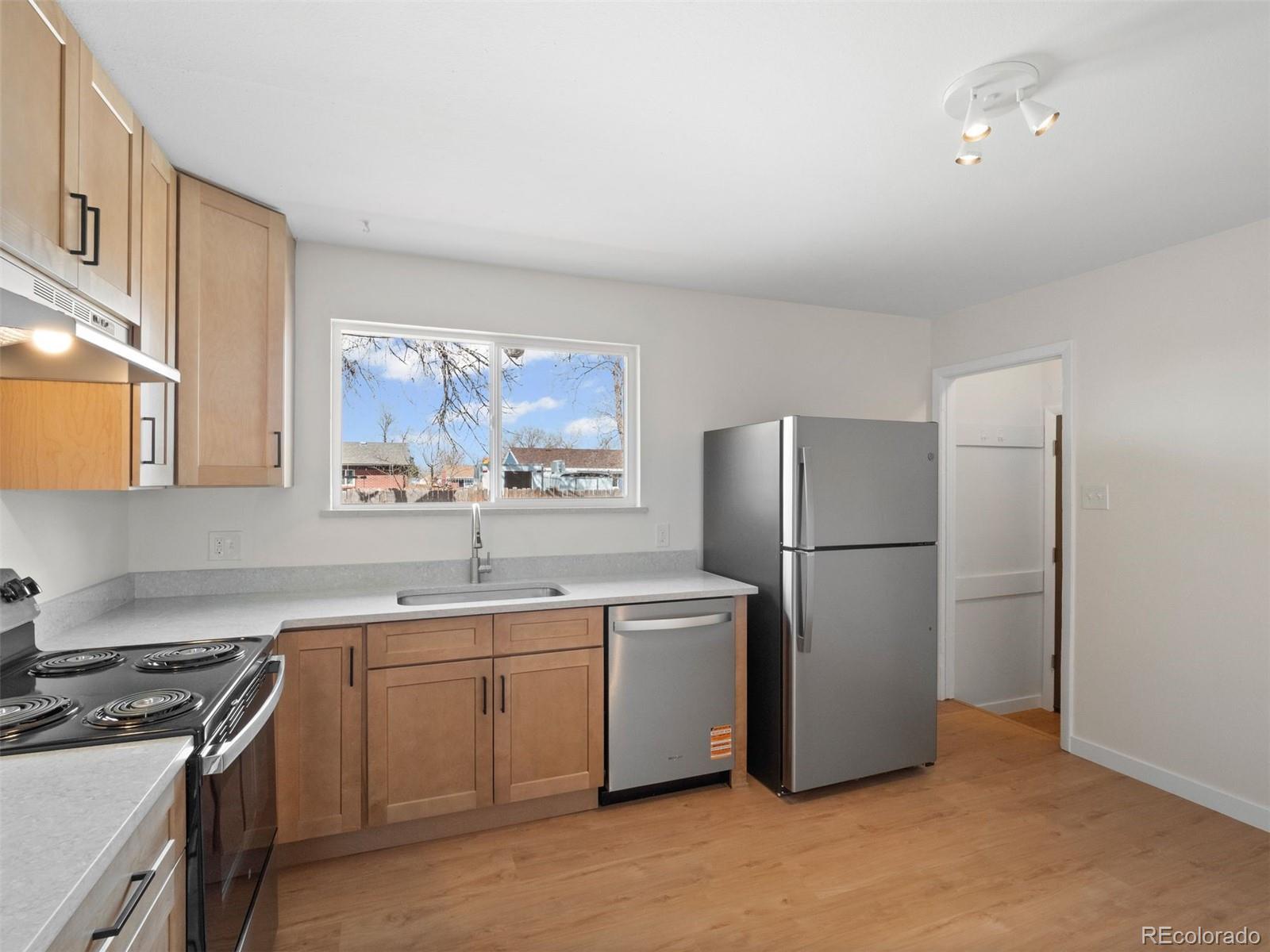MLS Image #6 for 13061  olmsted place,denver, Colorado