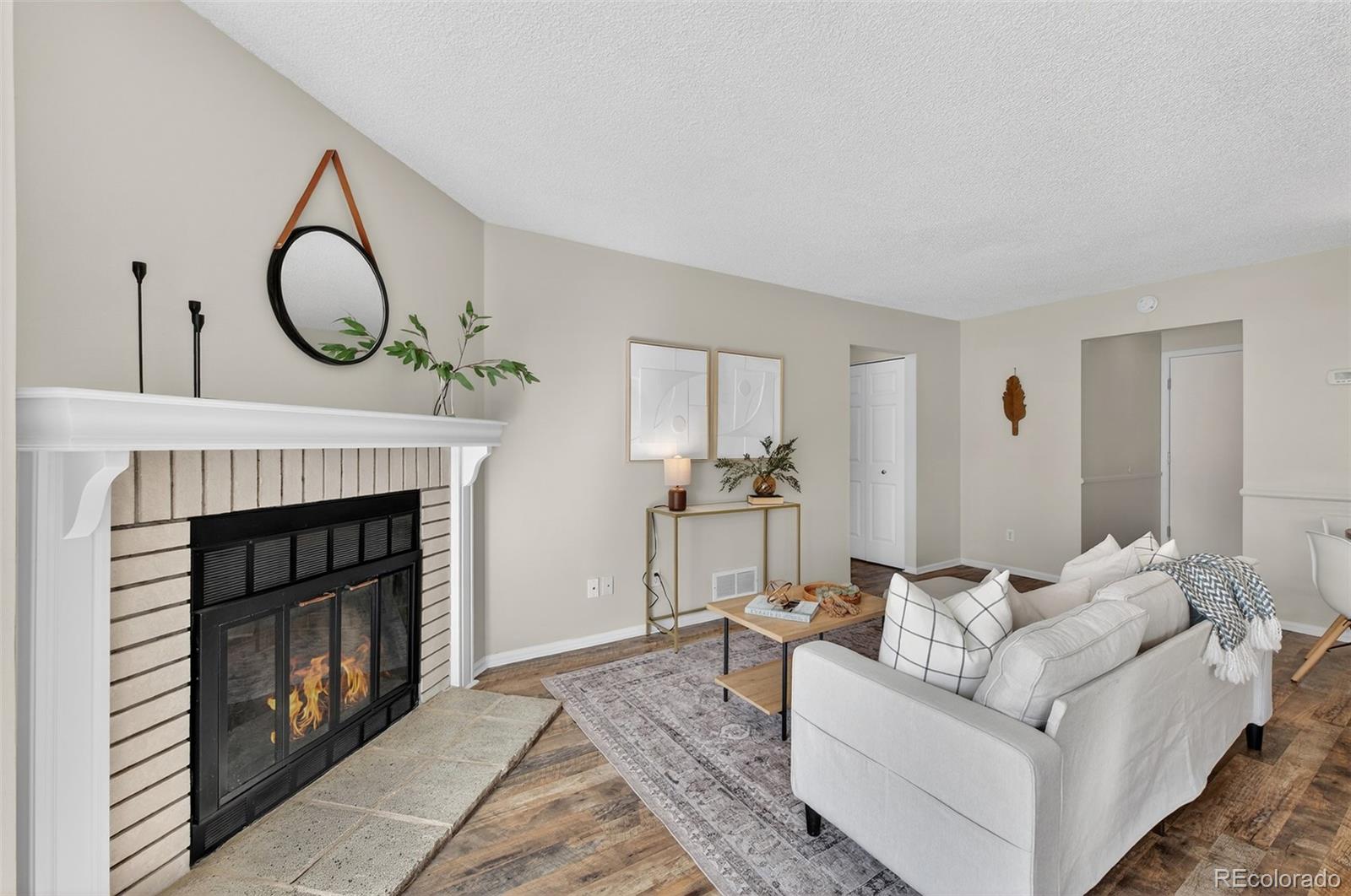 MLS Image #3 for 12523 e pacific circle e,aurora, Colorado
