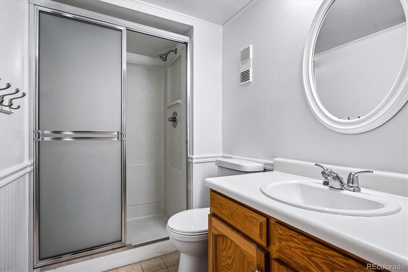 MLS Image #27 for 1180 s monaco parkway 5,denver, Colorado