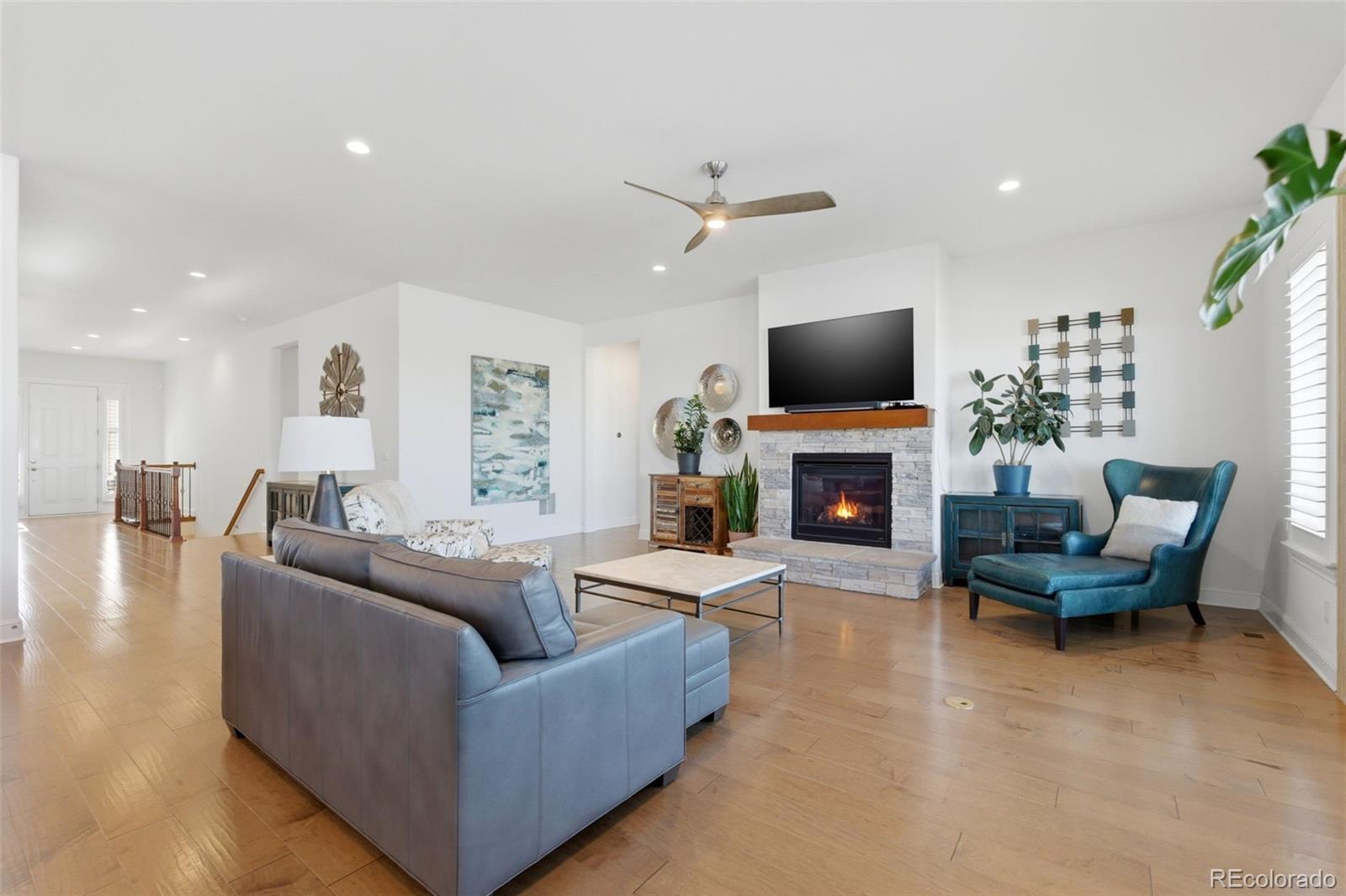 MLS Image #5 for 11844  discovery circle,parker, Colorado