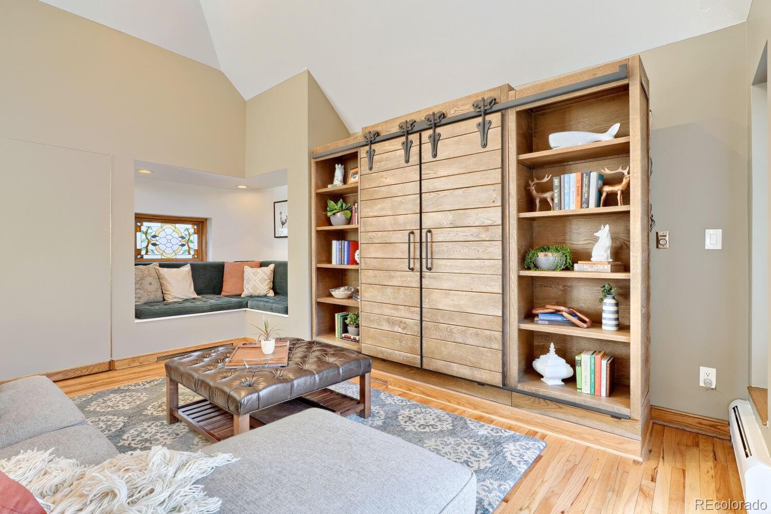 MLS Image #13 for 6235 e 17th avenue parkway,denver, Colorado
