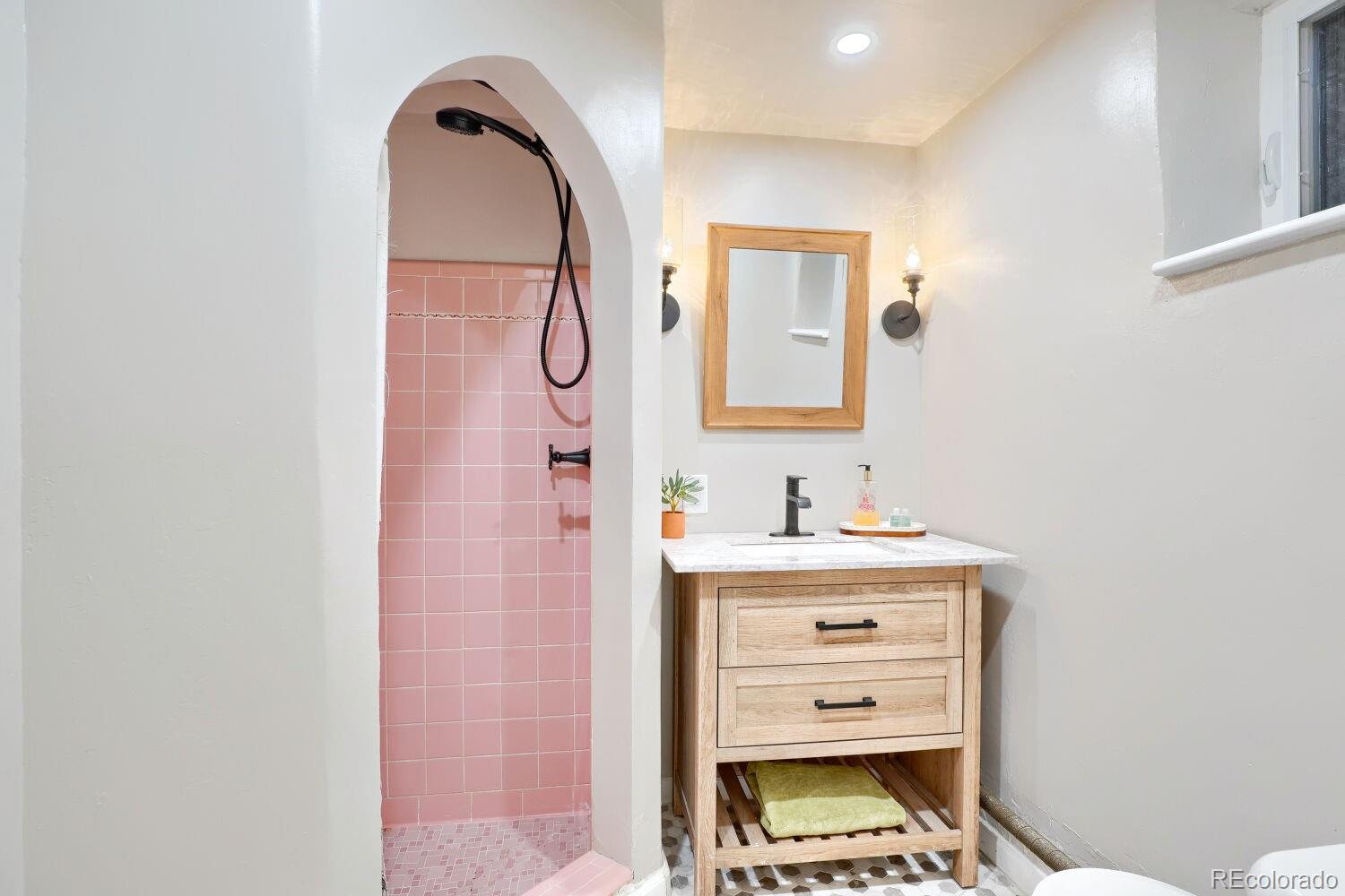 MLS Image #23 for 6235 e 17th avenue parkway,denver, Colorado