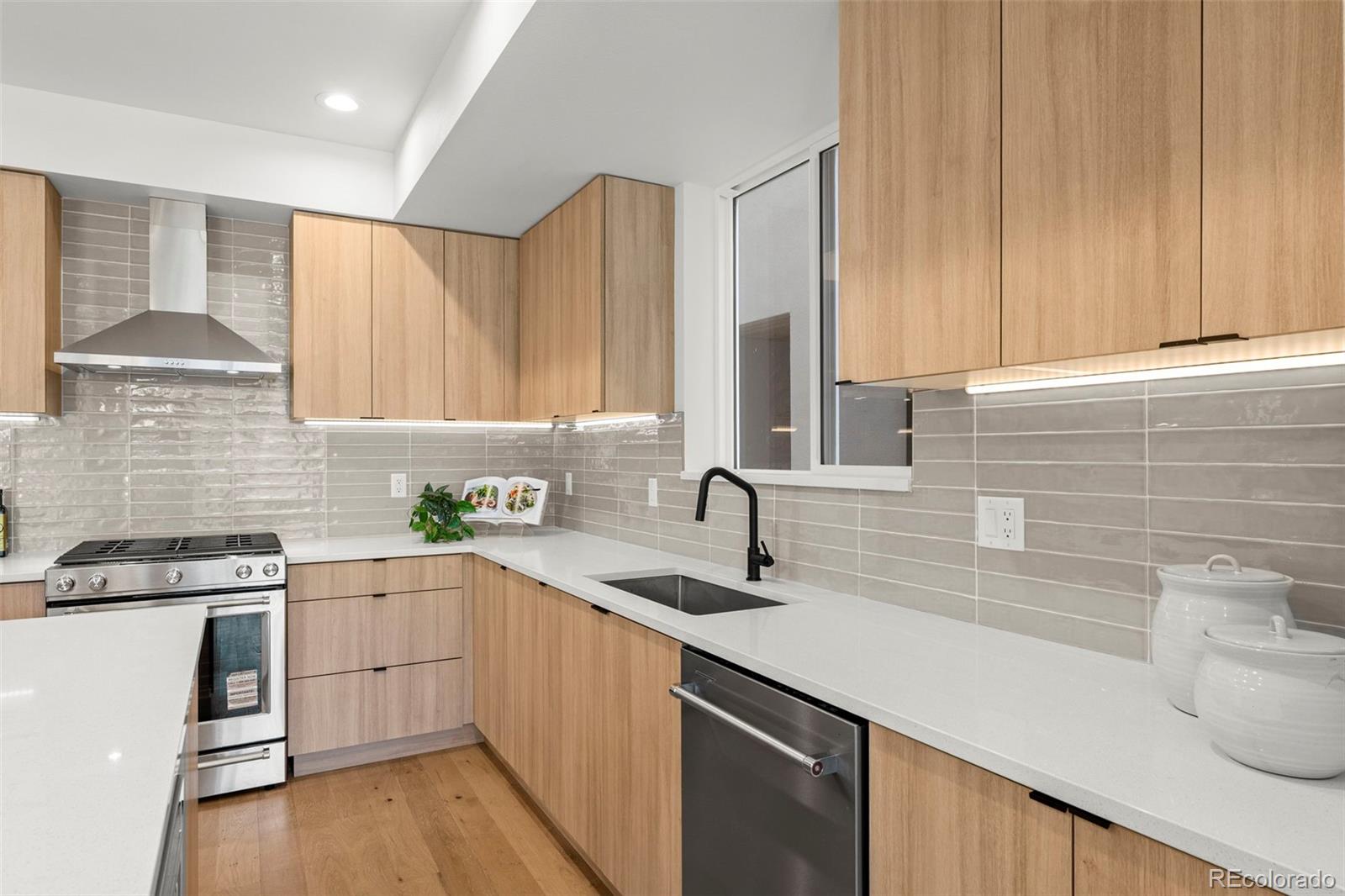 MLS Image #10 for 1230  quitman street,denver, Colorado