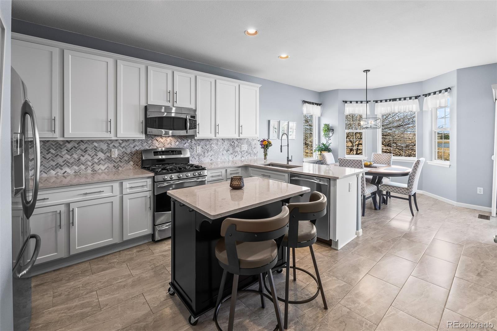 MLS Image #13 for 13731  stone circle 102,broomfield, Colorado
