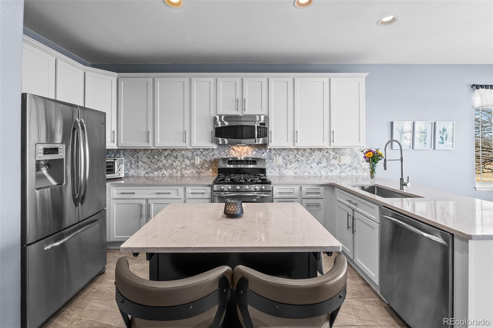 MLS Image #14 for 13731  stone circle 102,broomfield, Colorado