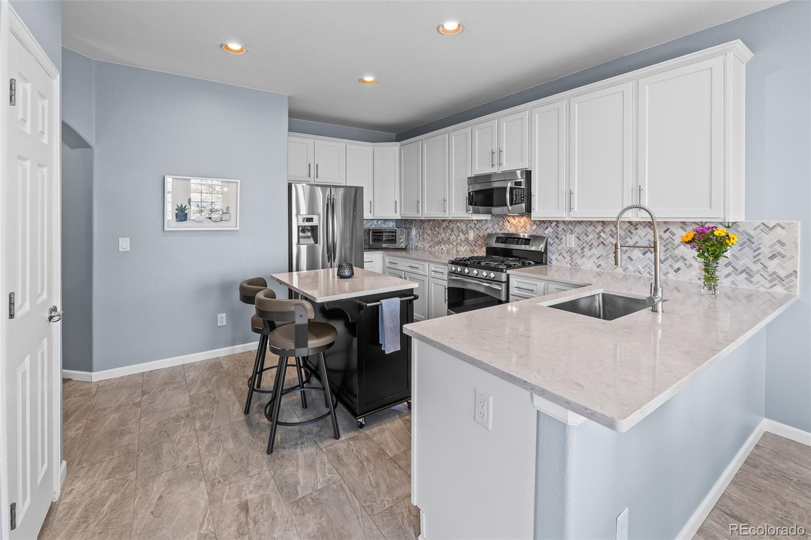 MLS Image #15 for 13731  stone circle 102,broomfield, Colorado