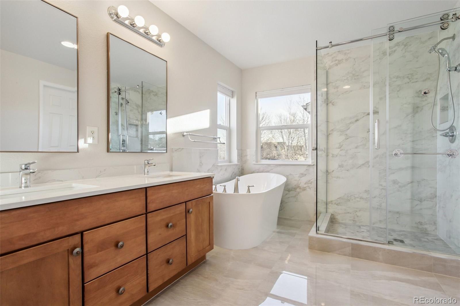 MLS Image #20 for 9591 e 26th avenue,denver, Colorado