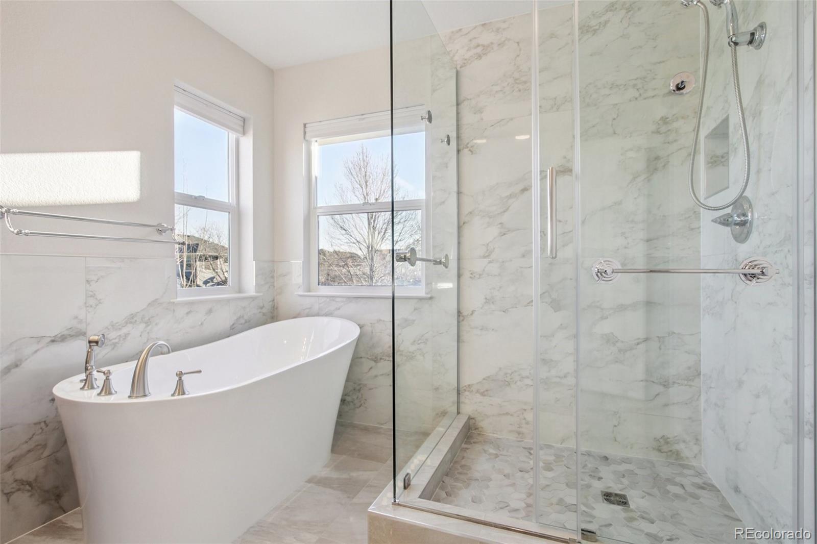 MLS Image #21 for 9591 e 26th avenue,denver, Colorado