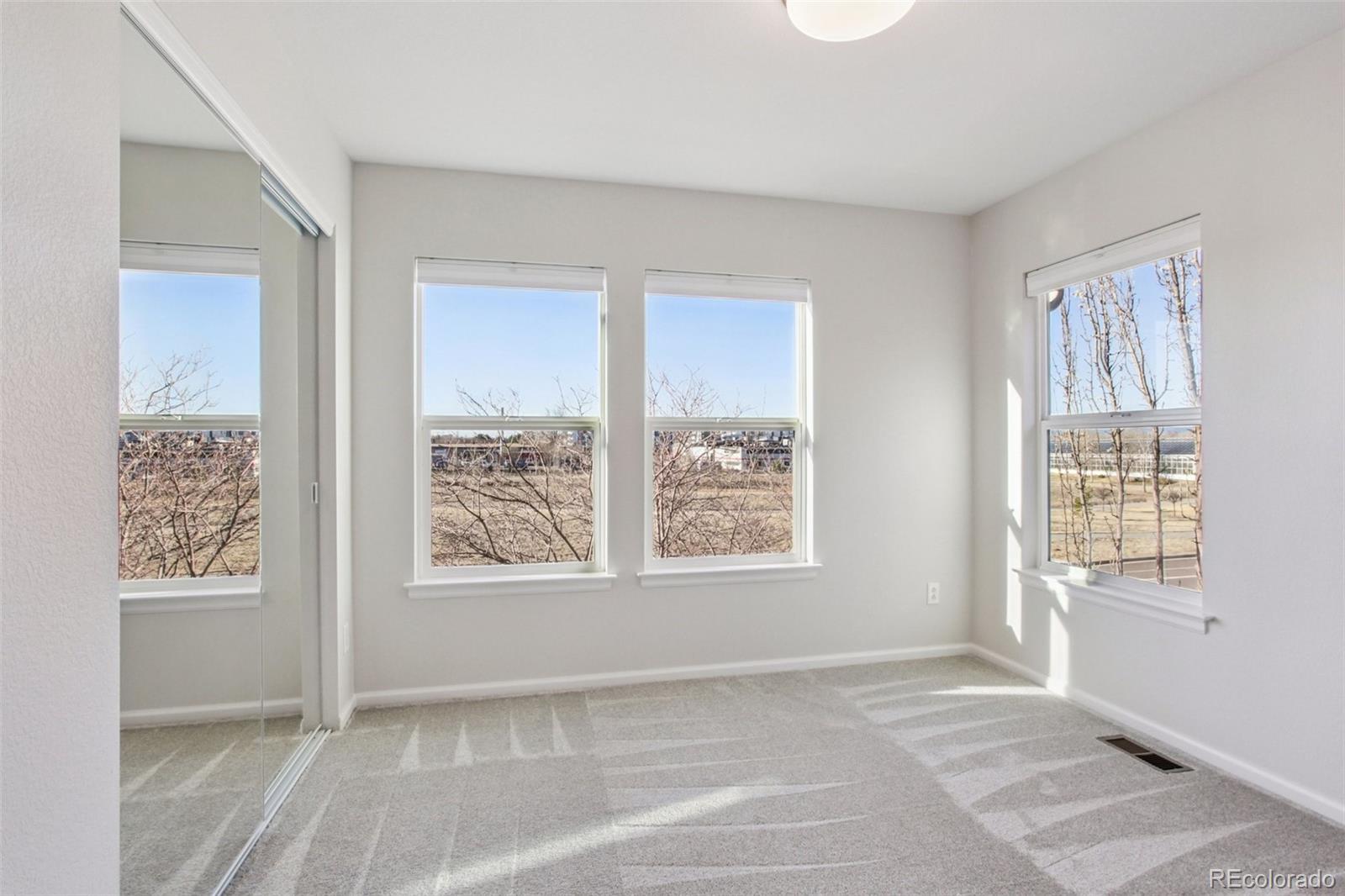MLS Image #23 for 9591 e 26th avenue,denver, Colorado