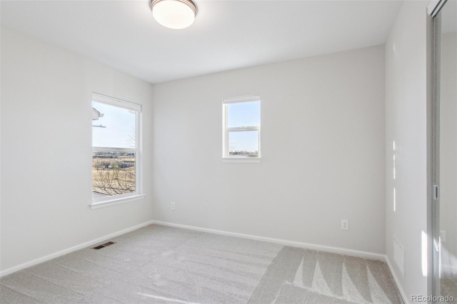 MLS Image #26 for 9591 e 26th avenue,denver, Colorado