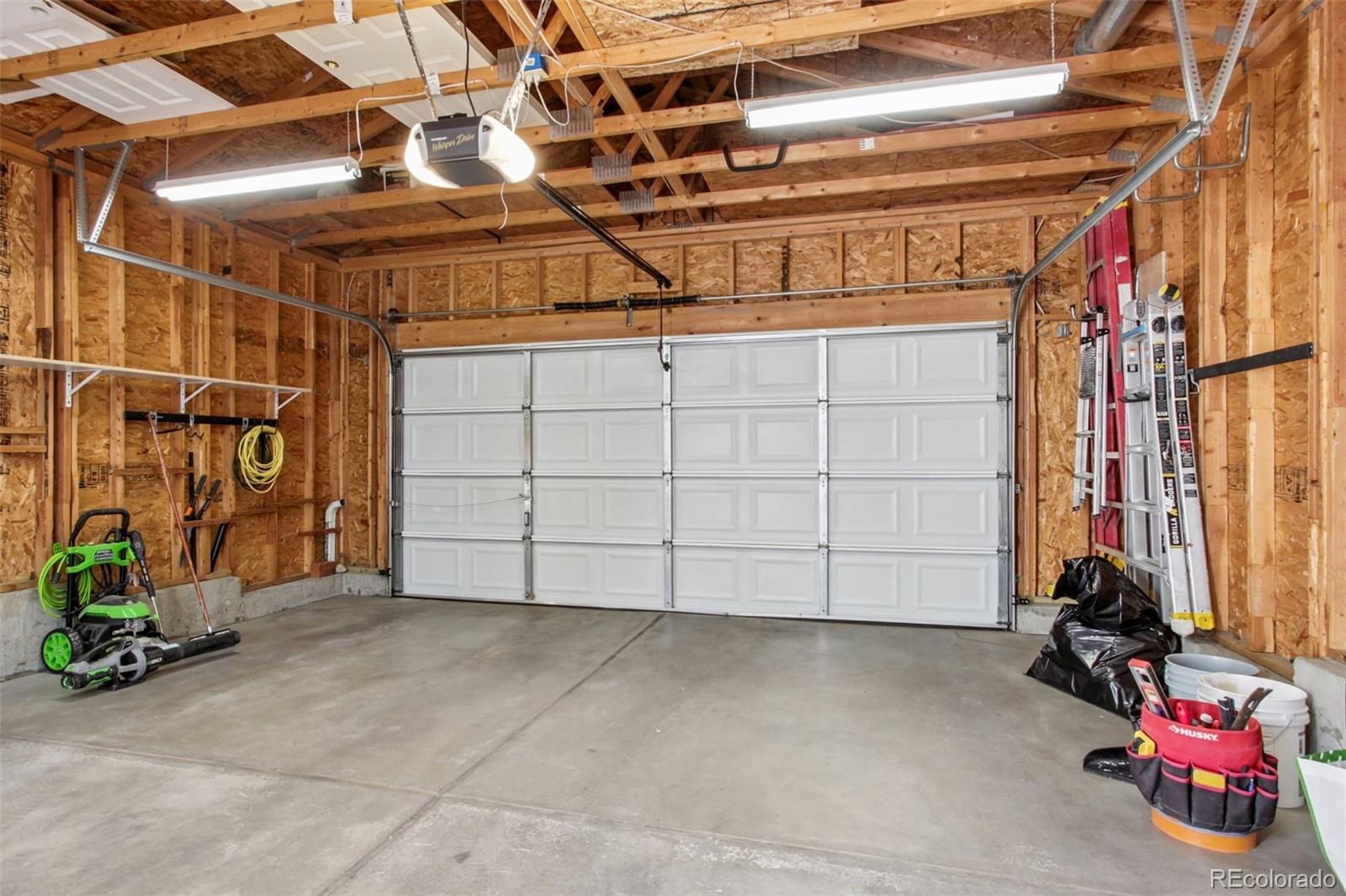 MLS Image #37 for 9591 e 26th avenue,denver, Colorado