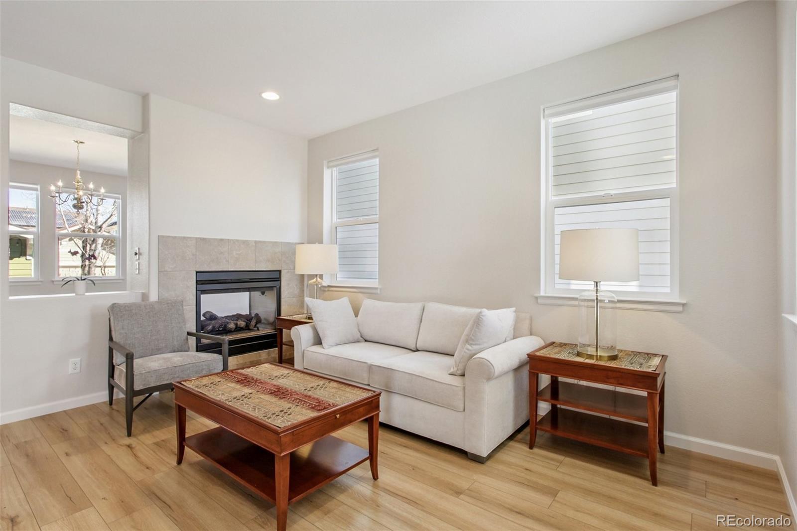 MLS Image #6 for 9591 e 26th avenue,denver, Colorado