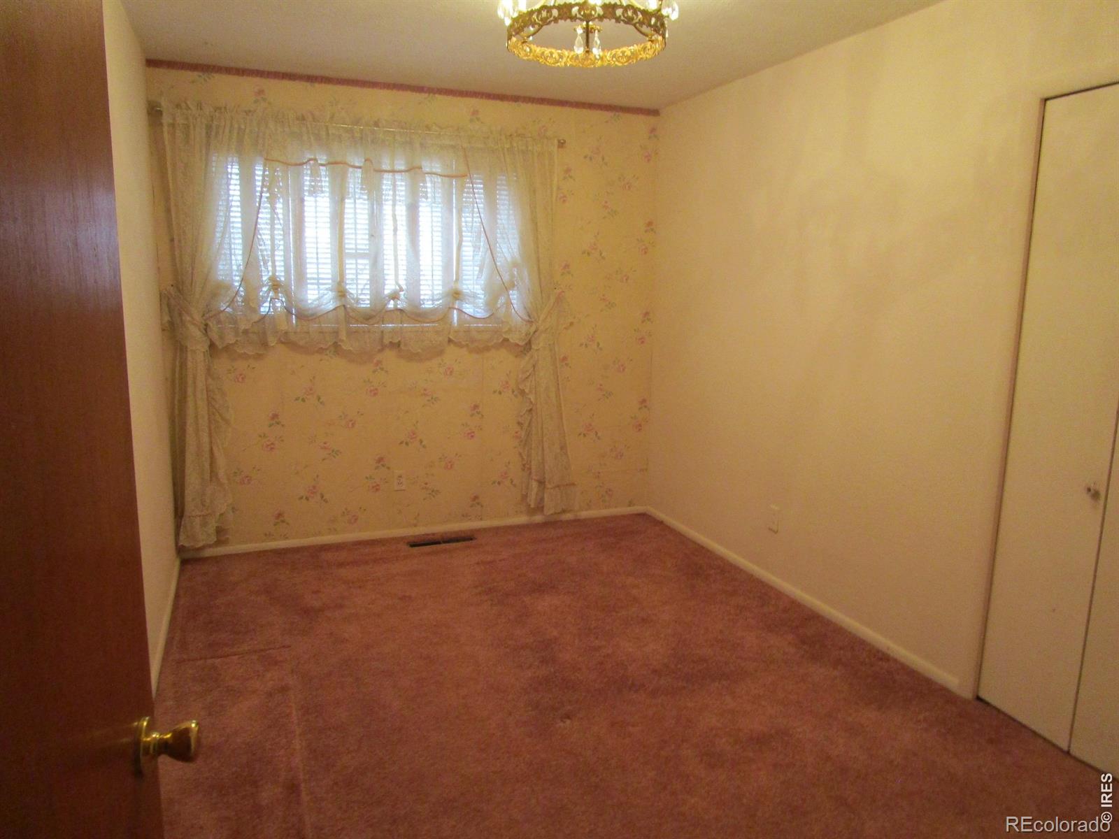 MLS Image #11 for 830  15th street,burlington, Colorado