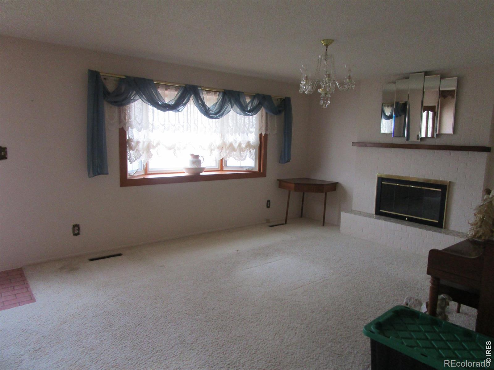 MLS Image #6 for 830  15th street,burlington, Colorado