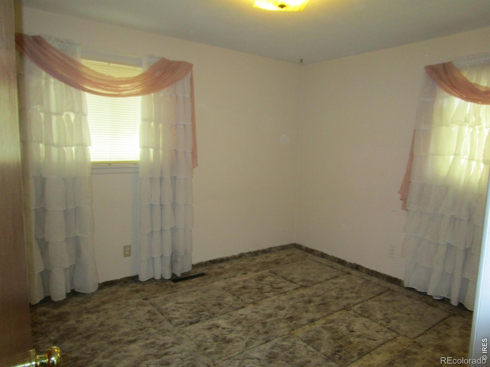 MLS Image #8 for 830  15th street,burlington, Colorado