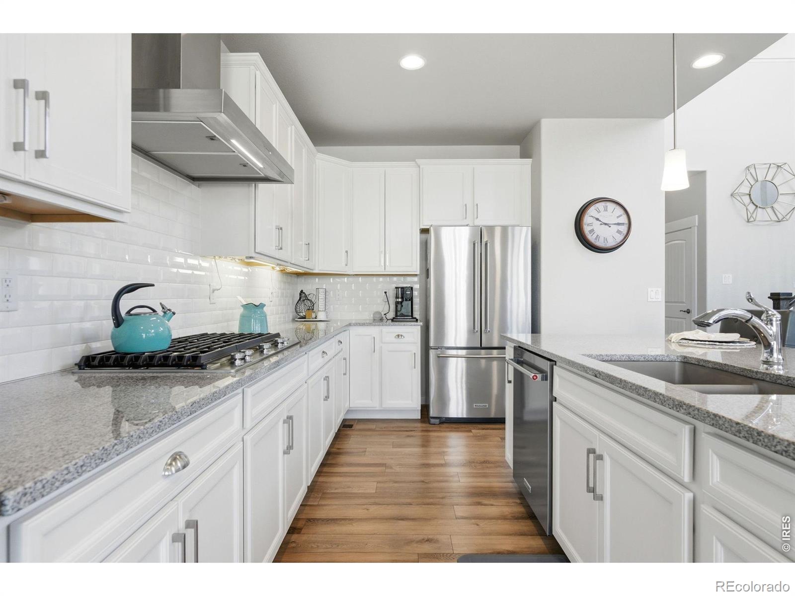 MLS Image #14 for 382  mount rainier street,berthoud, Colorado