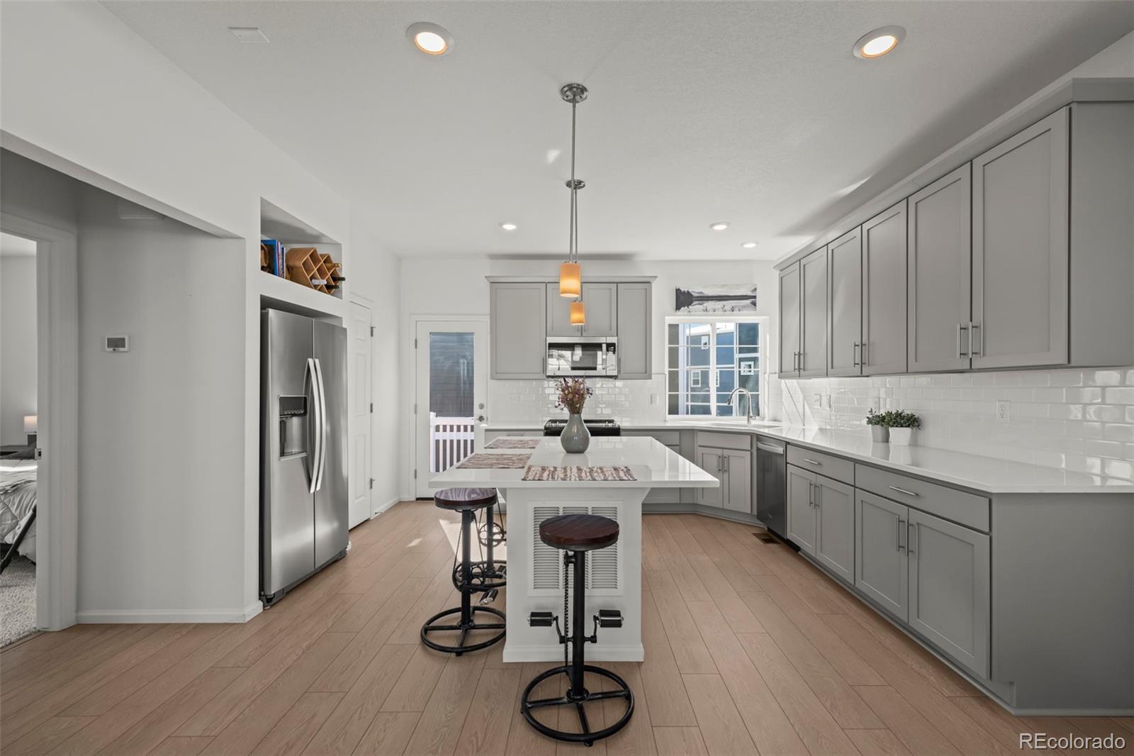 MLS Image #6 for 1016  sugarloaf lane,erie, Colorado