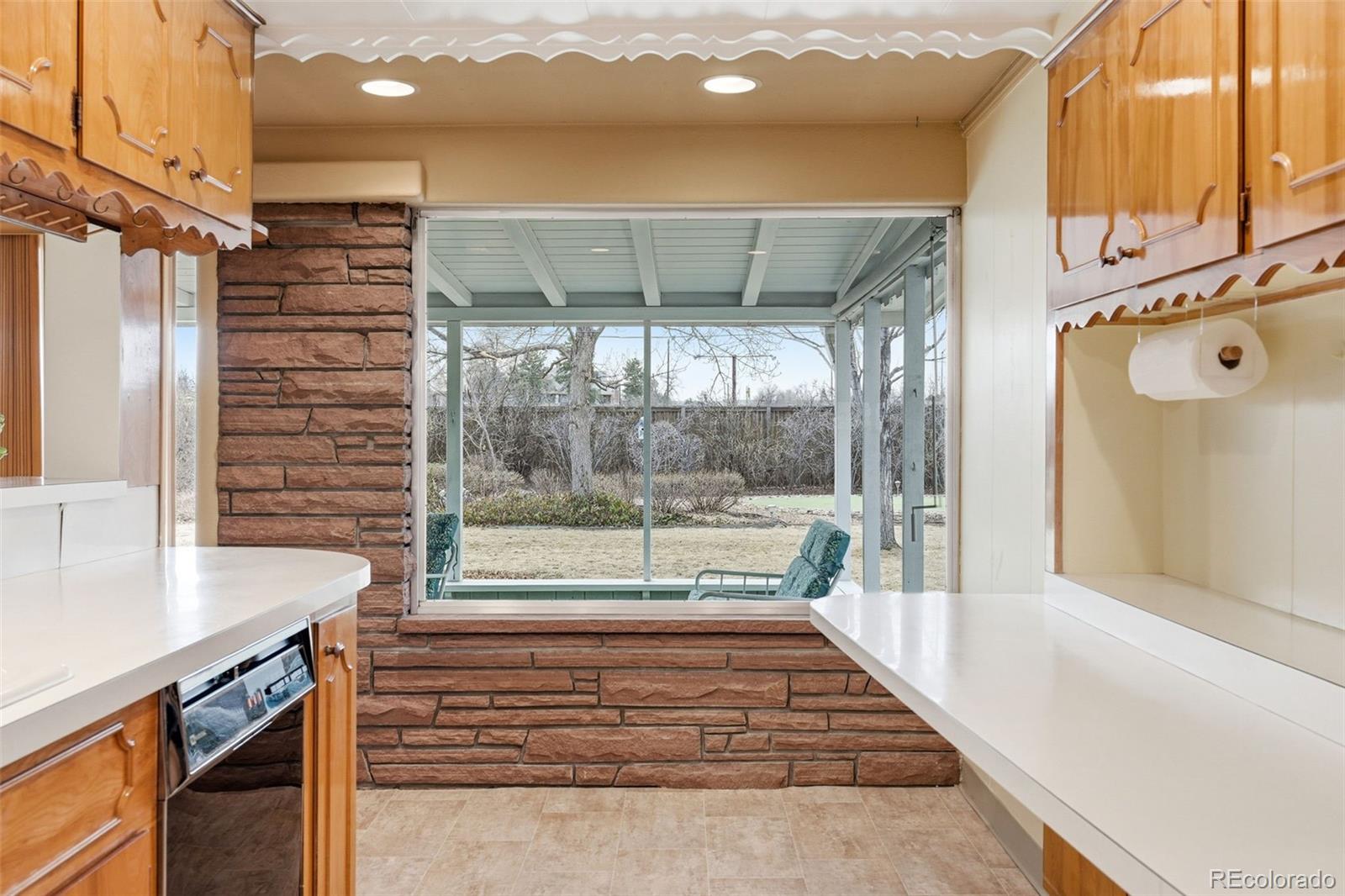MLS Image #19 for 7474  broadview drive,denver, Colorado