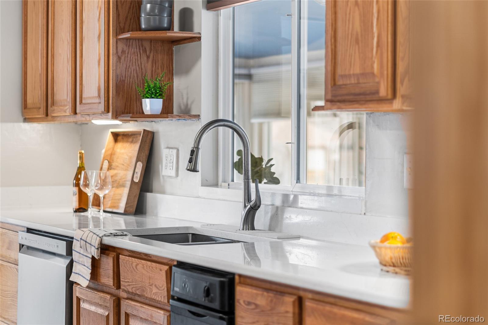 MLS Image #11 for 2380  garrison street,lakewood, Colorado