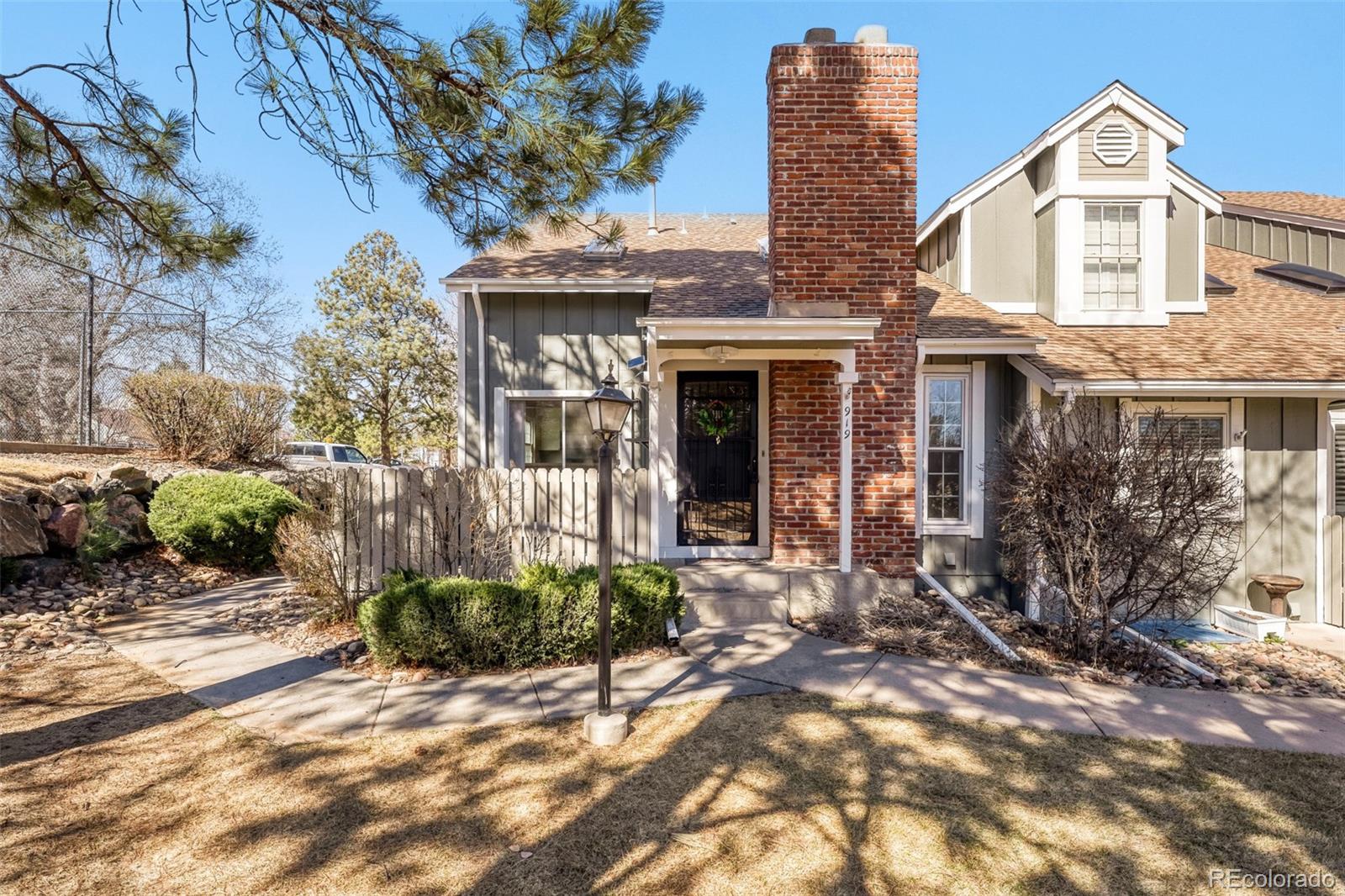 MLS Image #0 for 919 s granby way ,aurora, Colorado