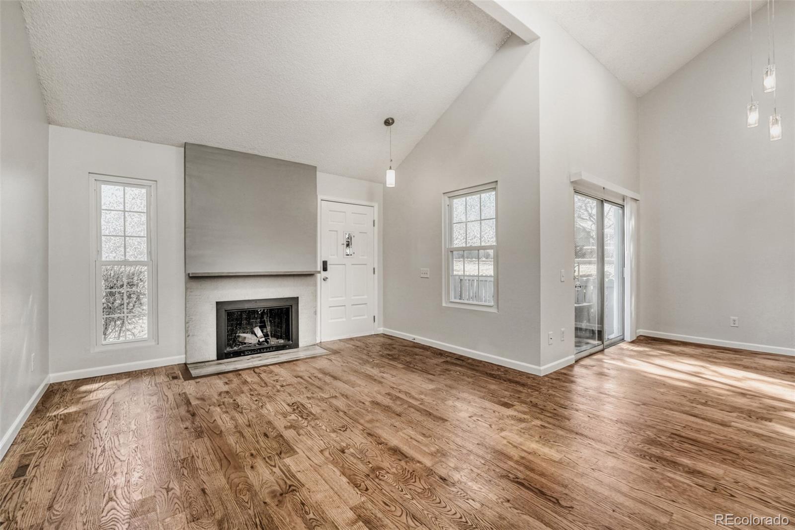 MLS Image #6 for 919 s granby way ,aurora, Colorado