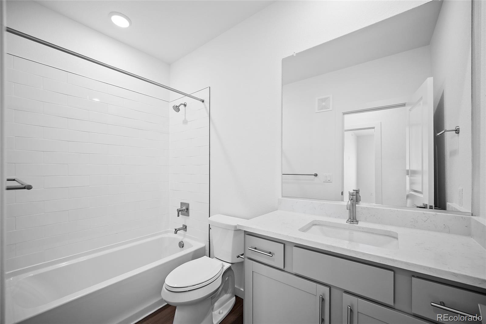 MLS Image #10 for 2232  arikaree heights 307,colorado springs, Colorado