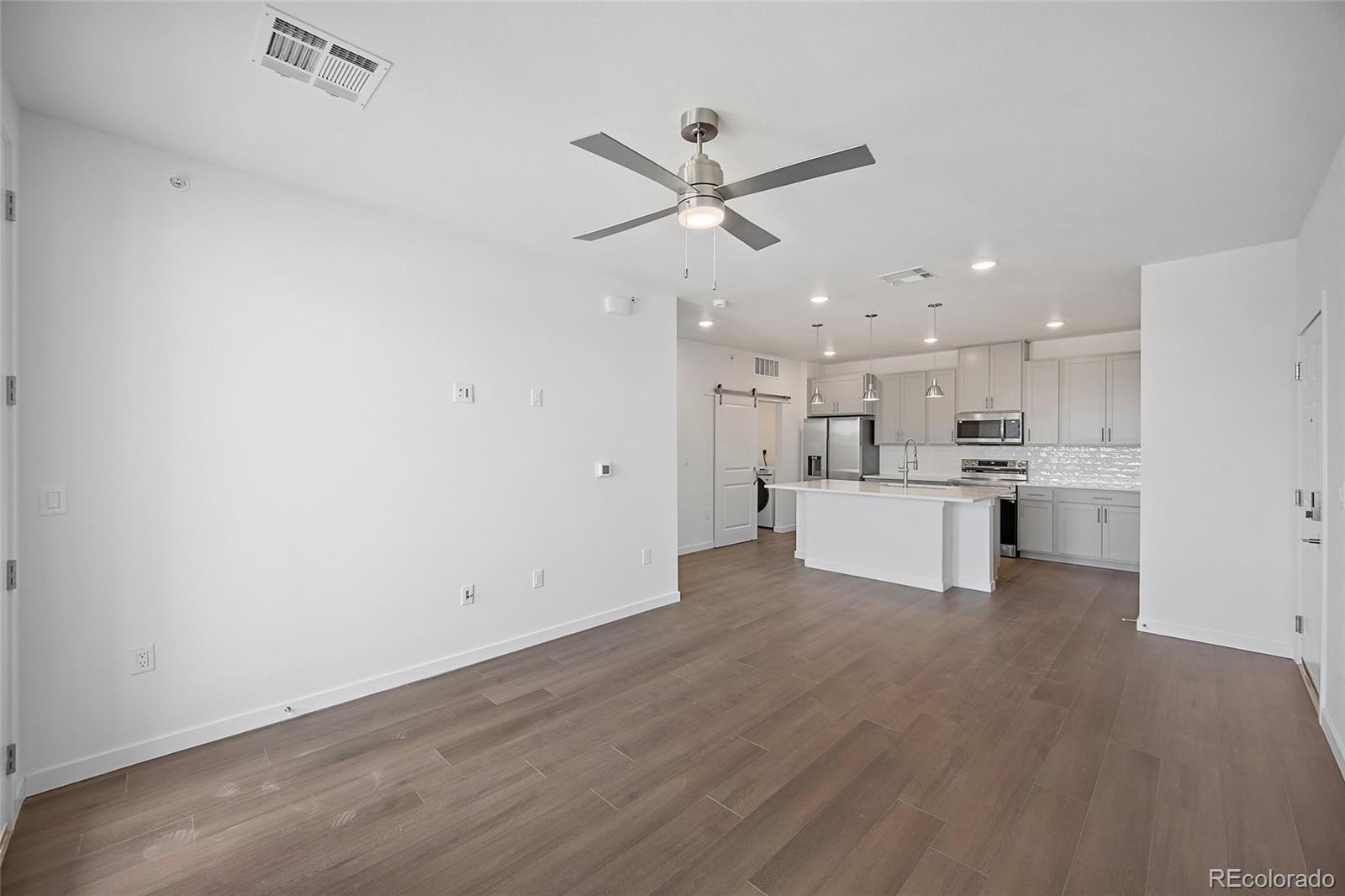MLS Image #5 for 2232  arikaree heights 307,colorado springs, Colorado