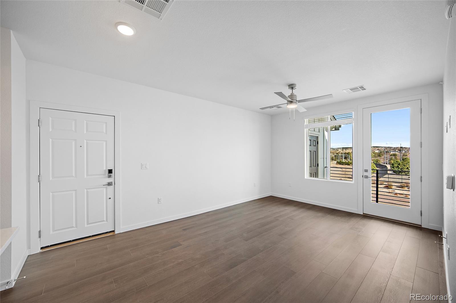 MLS Image #6 for 2232  arikaree heights 307,colorado springs, Colorado