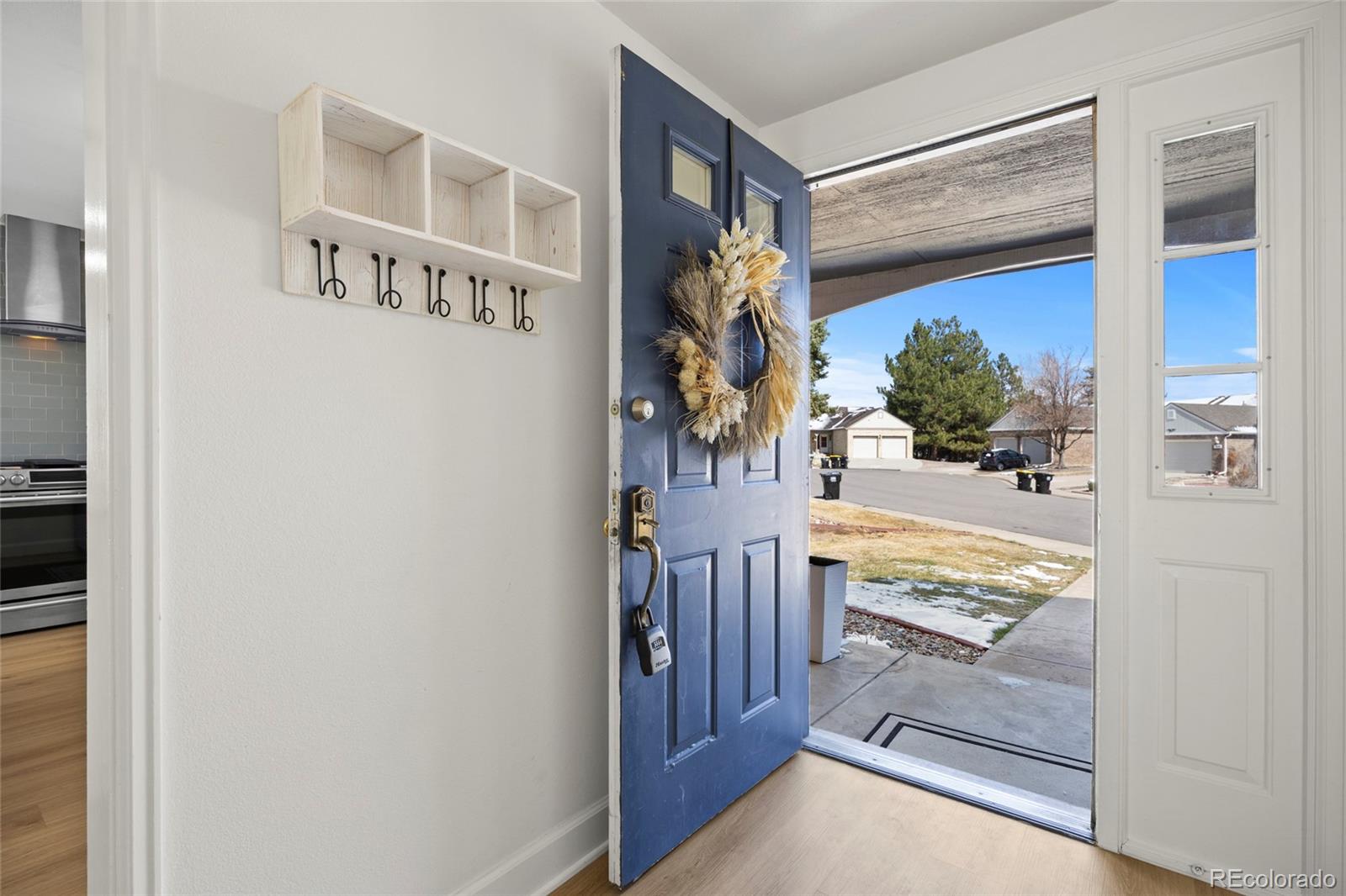 MLS Image #2 for 6050 e hinsdale court,centennial, Colorado