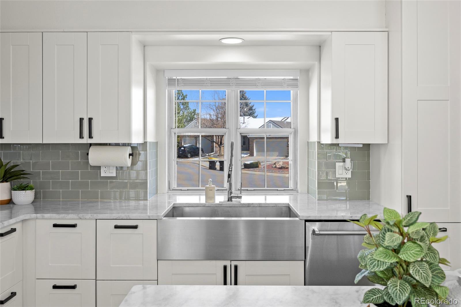 MLS Image #7 for 6050 e hinsdale court,centennial, Colorado