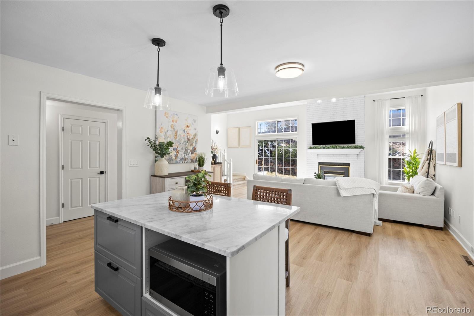 MLS Image #8 for 6050 e hinsdale court,centennial, Colorado