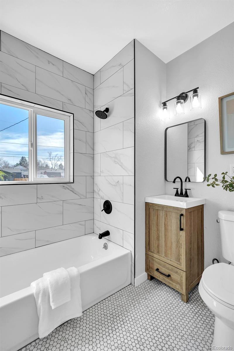 MLS Image #14 for 4180 s pearl street,englewood, Colorado