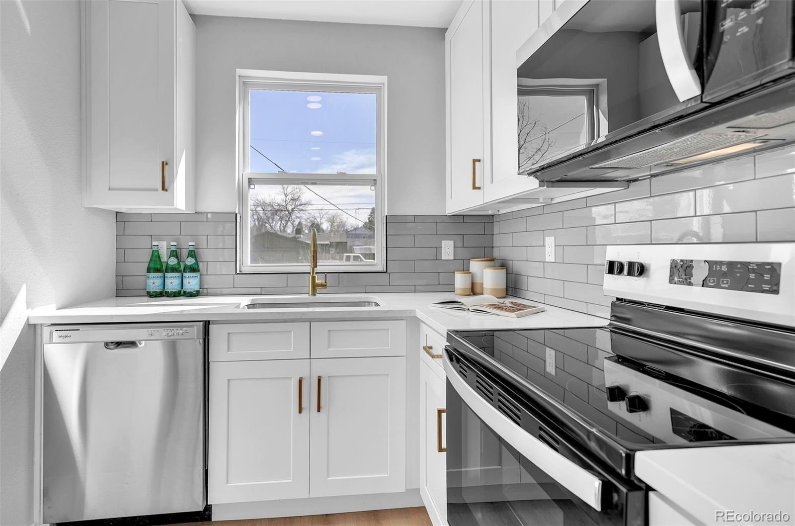 MLS Image #8 for 4180 s pearl street,englewood, Colorado